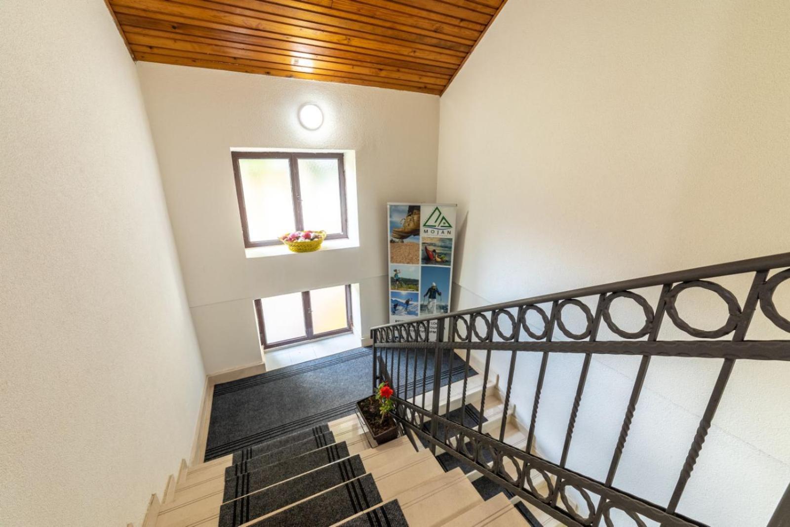 Hostel Mojan Andrijevica Exterior photo
